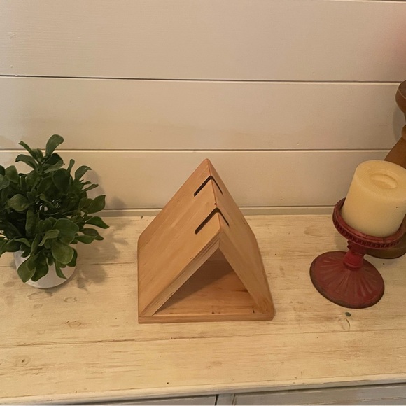 Rustic Book Rest/ Customizable!📚📖 - Picture 6 of 6